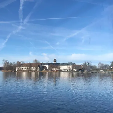 Terralpin - Wohnen Auf Zeit - Dg Mit Bergblick Appartamento
