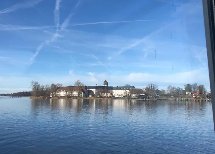 Terralpin - Wohnen Auf Zeit - Dg Mit Bergblick Apartamento
